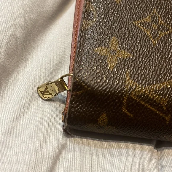 Louis Vuitton wallet - Picture 5 of 9